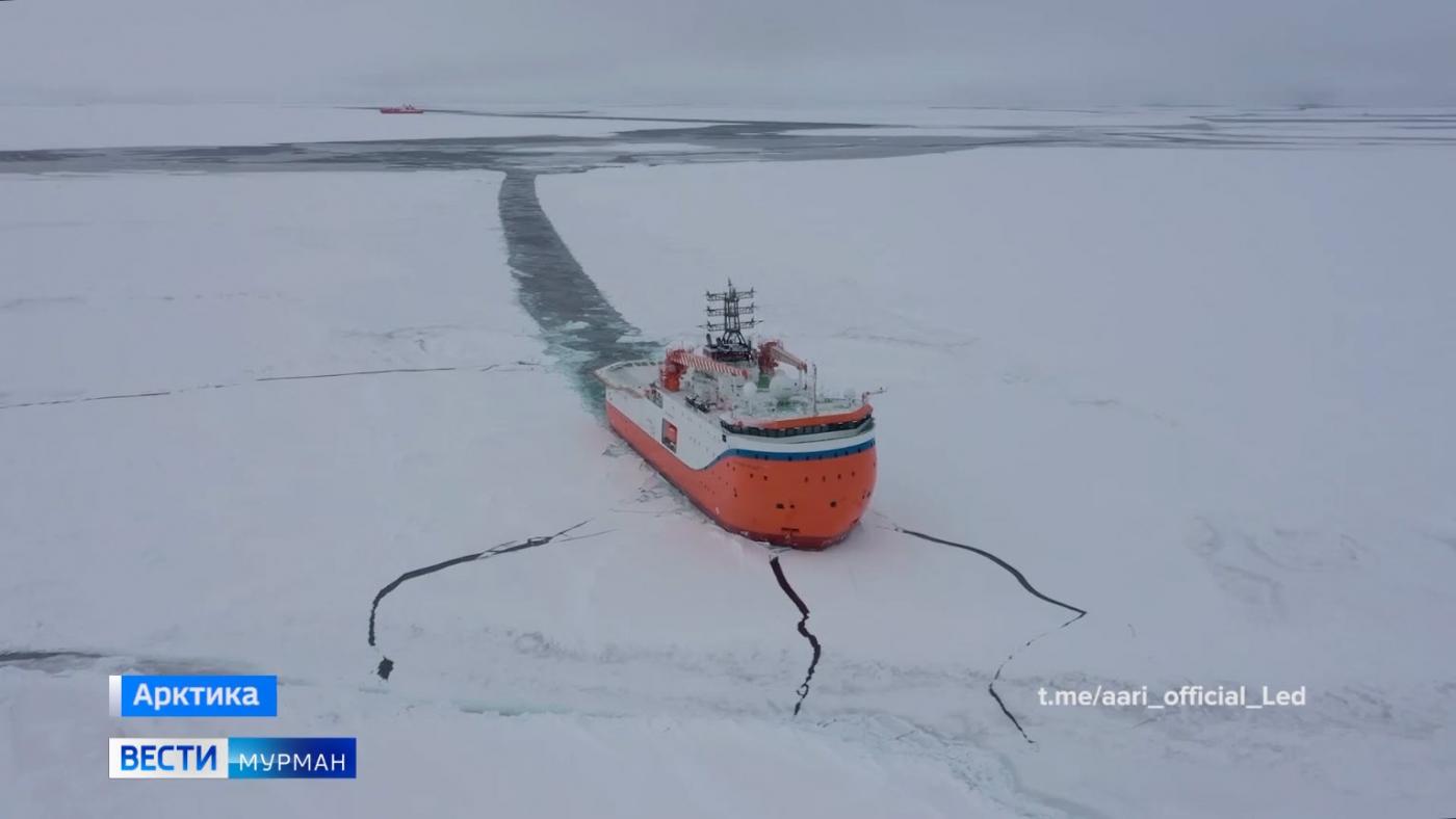 В Северном Ледовитом океане начала работу российская дрейфующая станция «Северный полюс-41»