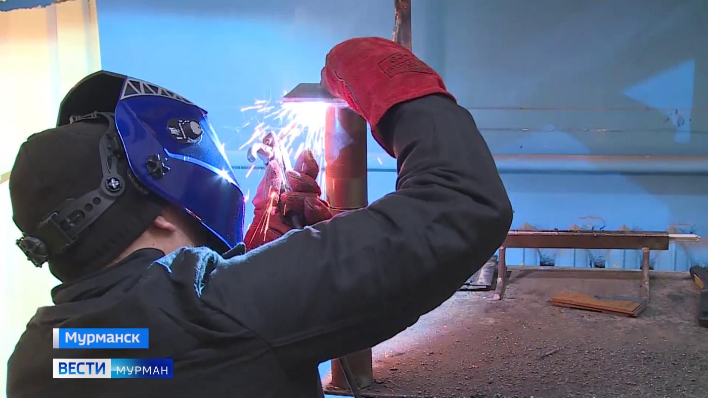 В Мурманске провели соревнования газоэлектросварщиков