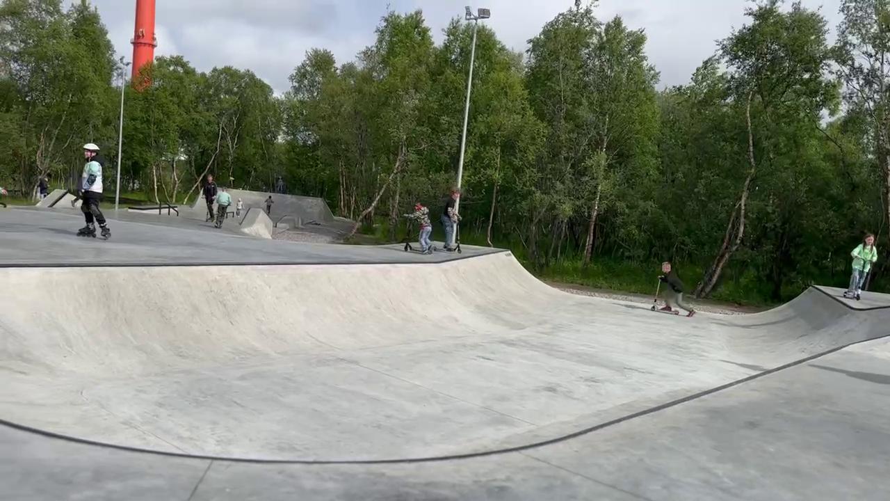 В Североморске установили скейт-парк