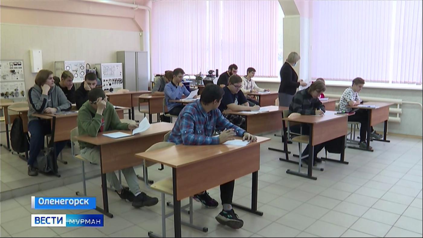 За последние четыре года в колледжах Мурманской области создали порядка 50 современных мастерских