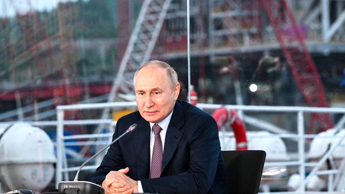 Путин: проекты по производству СПГ дают комплексный эффект для всей экономики