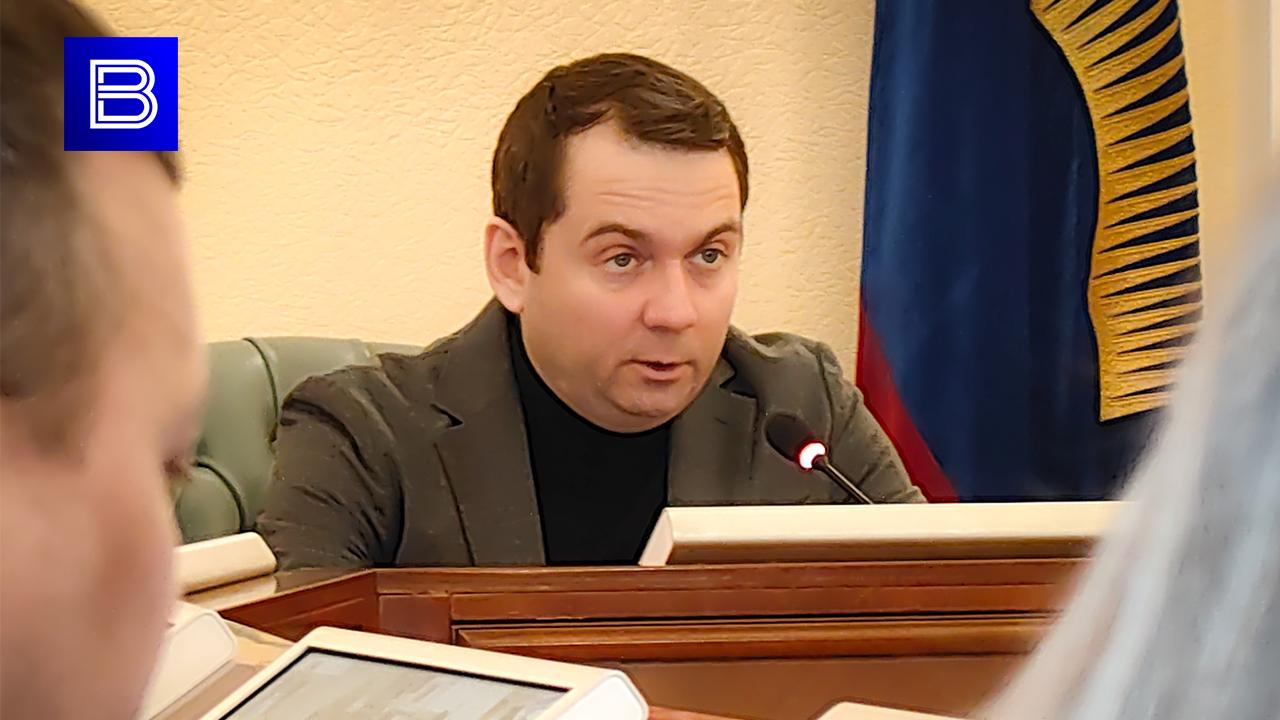 Андрей Чибис призвал муниципальных служащих быть внимательным к людям