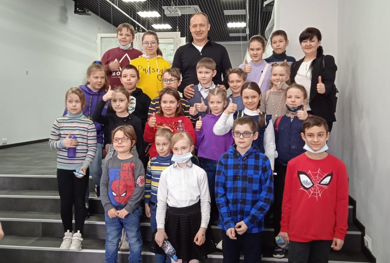 В Мурманск  в гости к детям и молодежи  прилетел космонавт