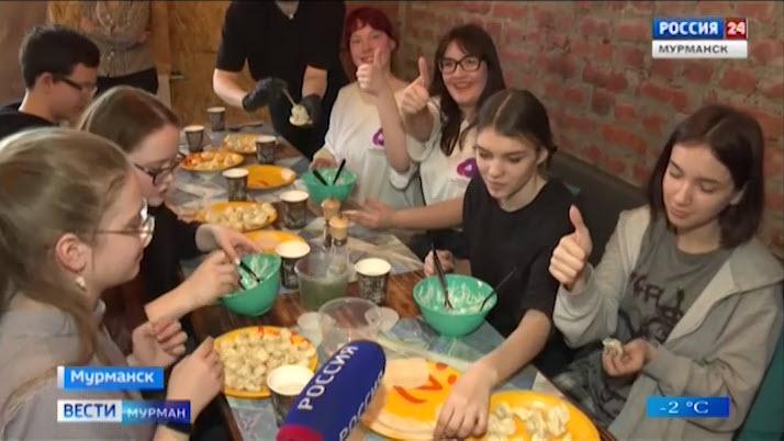 Заполярные активисты Российского движения школьников попробовали себя в роли поваров