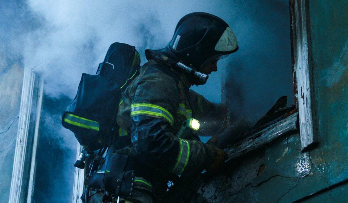 Пожарные тушили в одном из домов Ковдора квартиру