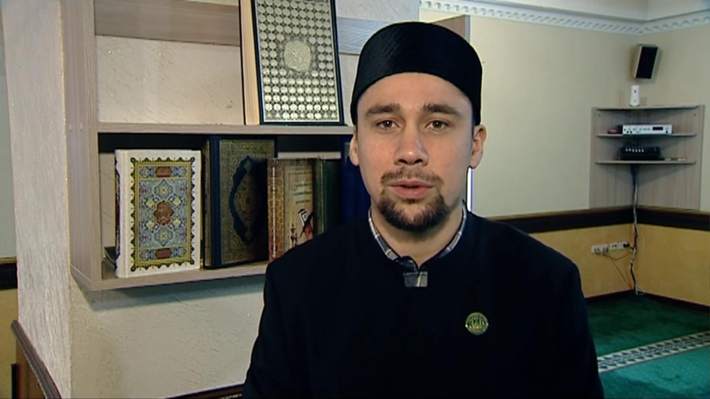 Муфтий города Мурманска Искандер Хазрат поздравил мусульман с праздником Ураза-байрам