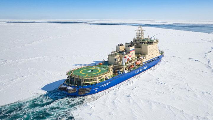 Первый этап ледовых испытаний ледокола «Виктор Черномырдин» начался