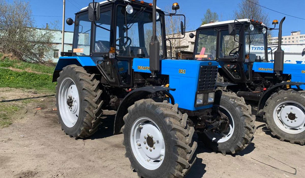 Новые тракторы поступили в совхоз «Тулома»