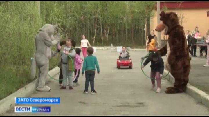 Семьи в Североморске собирают гуманитарную помощь жителям ДНР и ЛНР