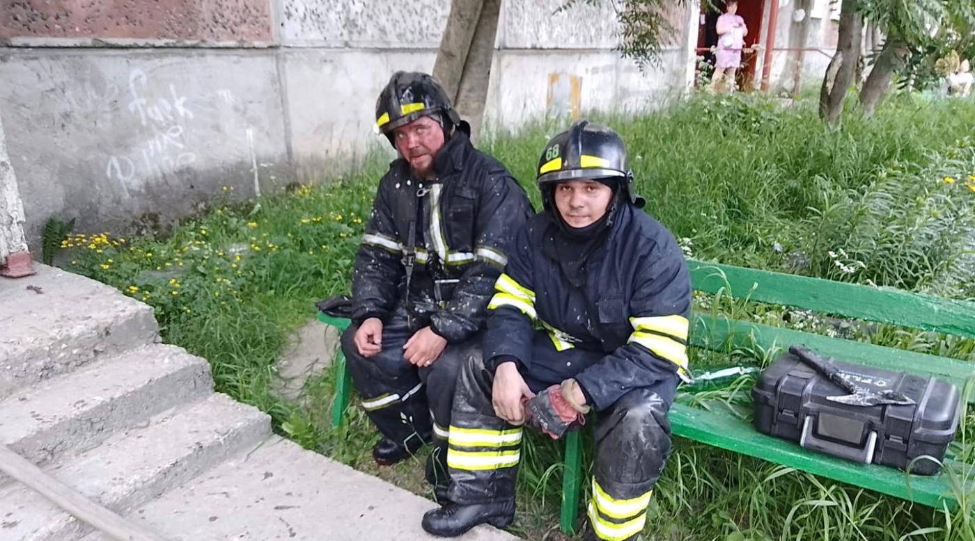 В Ковдоре из пожара спасли двух человек