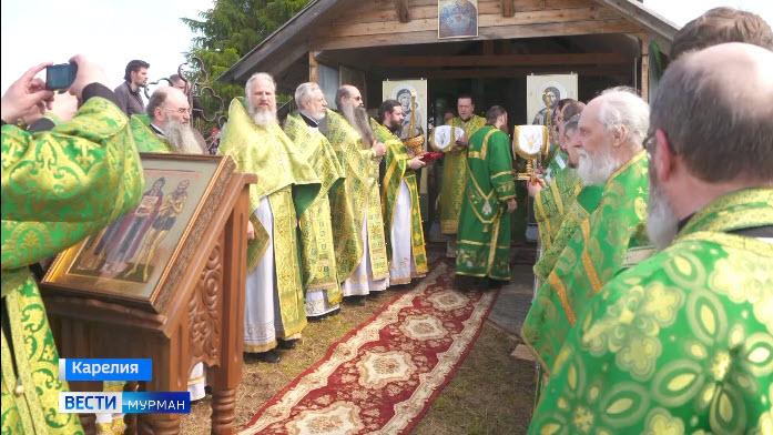 В Карелии прошла литургия, посвященная одному из самых почитаемых святых Кольского Заполярья