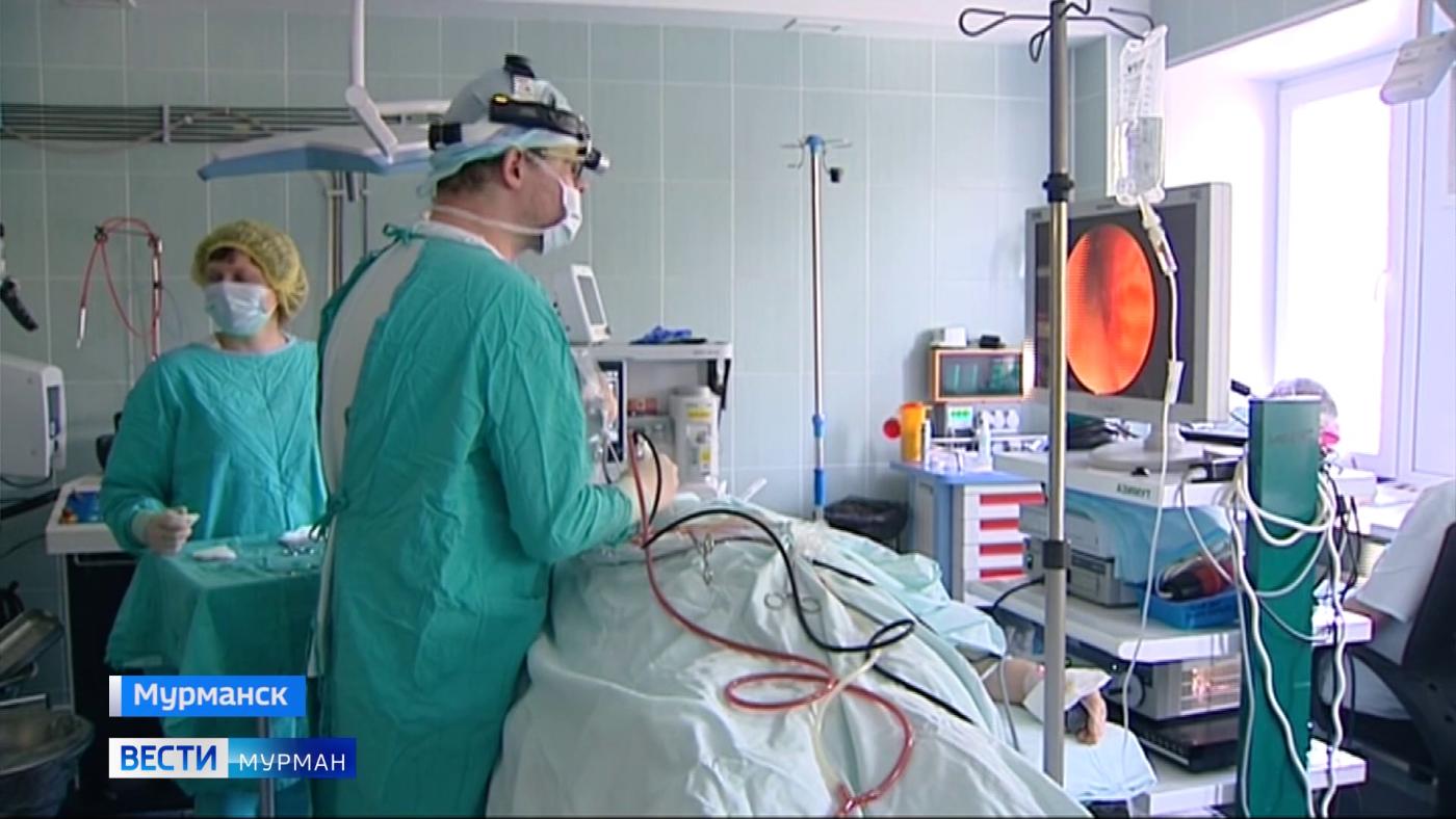 Врачи лор-отделения Мурманской областной больницы проводят плановые операции