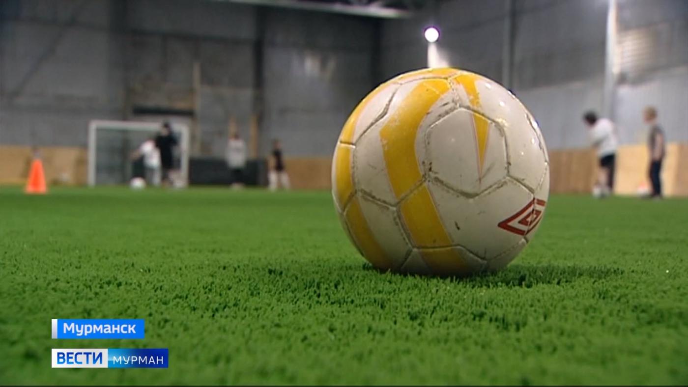 Юным северянам, оказавшимся в трудной жизненной ситуации, провели мастер-класс по футболу