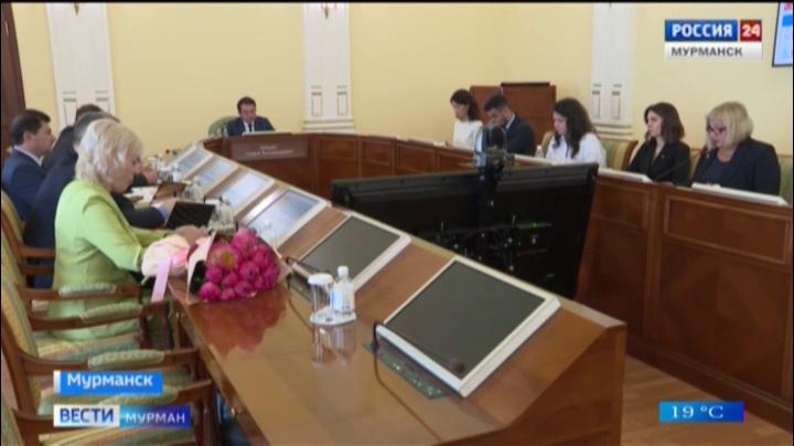 Региональные программы стали главными темами оперативного совещания правительства Мурманской области
