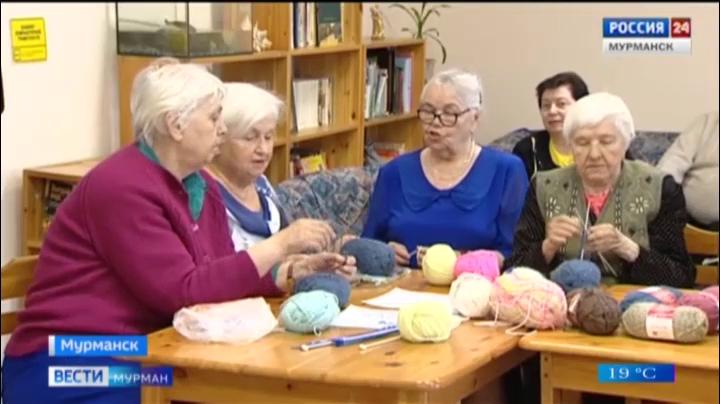 «Бабушкина забота». «Серебряные» волонтеры помогают жителям Донбасса
