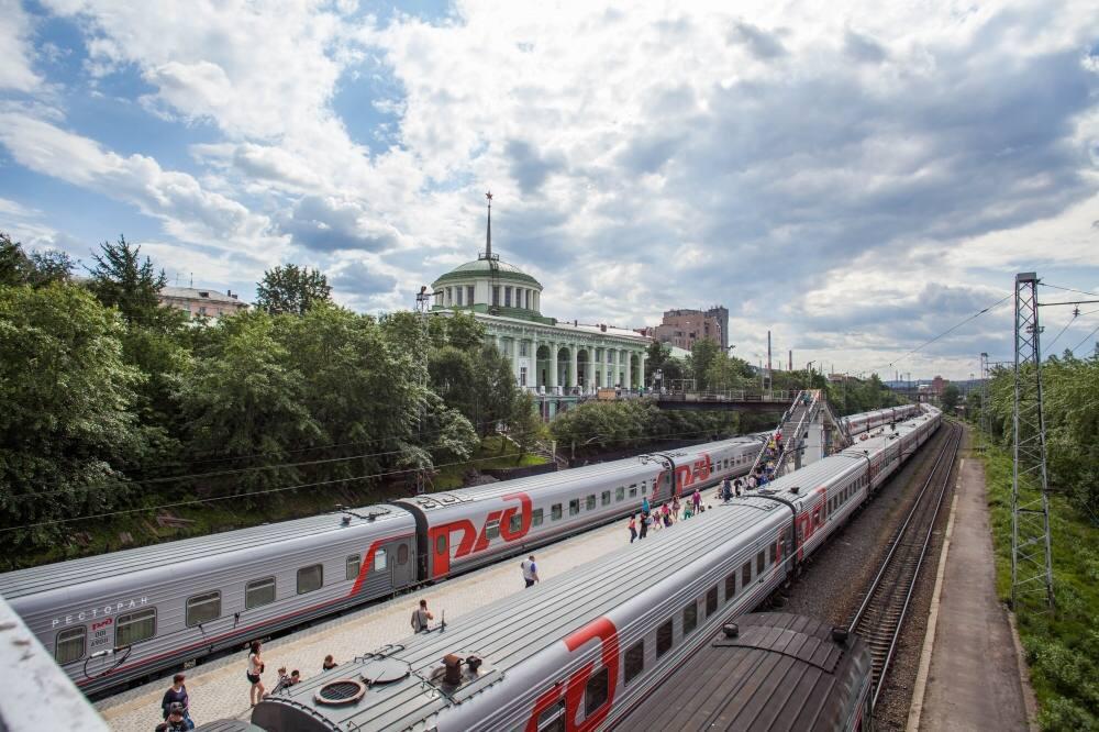 В России отмечают День железнодорожника