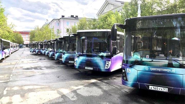 В Мурманске ввели дополнительные пригородные автобусы