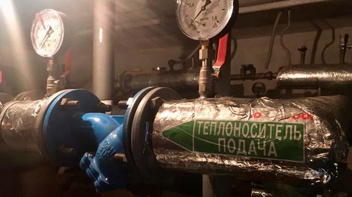 В Ленинском округе Мурманска завершают перевод 107 домов на закрытую систему горячего водоснабжения
