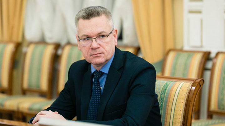 Алексея Лыженкова освободили от выполнения обязанностей министра