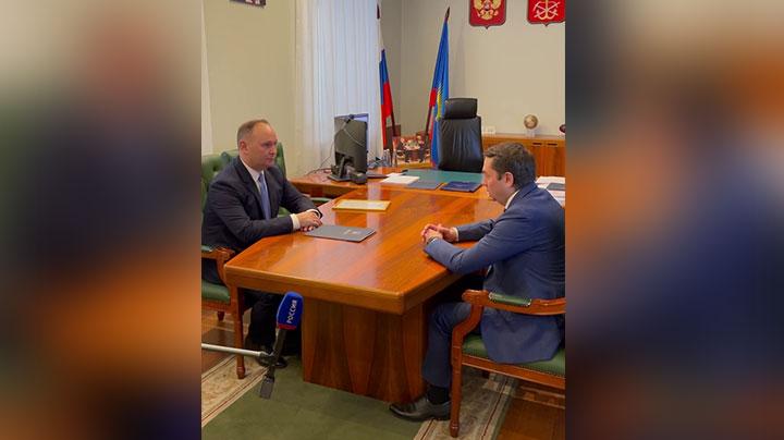 Андрей Чибис поблагодарил избирательную комиссию за помощь в организации на территории региона референдума