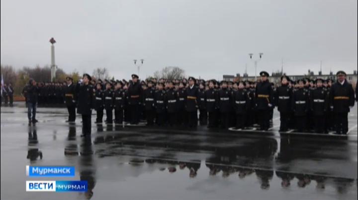 В Мурманском военно-морском училище состоялось посвящение в нахимовцы