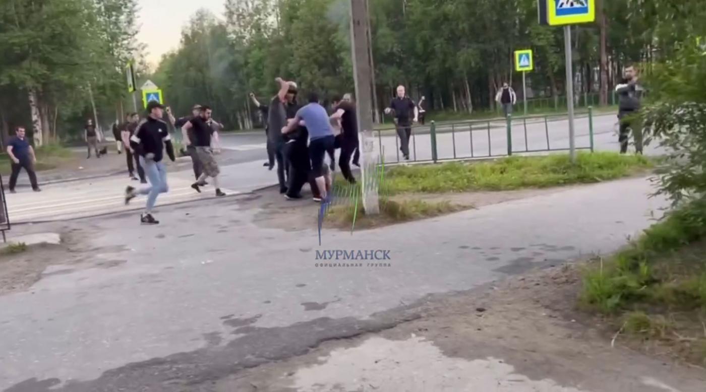 Суд оштрафовал участников массовой драки в Ковдоре на 1,3 млн рублей
