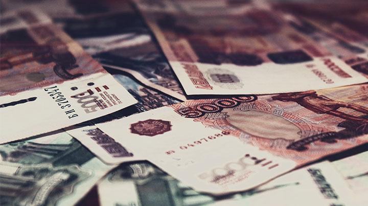 Жительница Умбы лишилась 215 тысяч рублей после переписки с незнакомцем