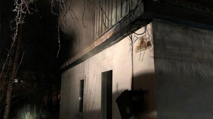 Пожар в частном доме в Оленегорске оперативно потушили