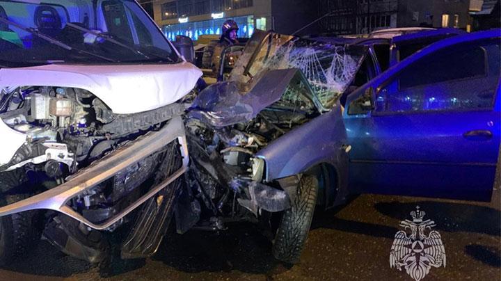Пассажир Renault погиб в результате ДТП на Кольском проспекте в Мурманске