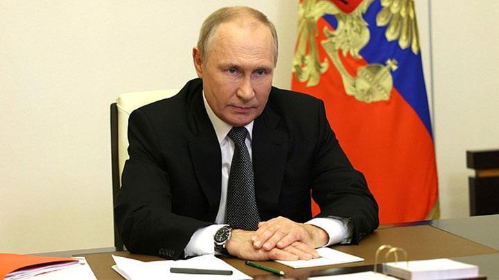 Владимир Путин подписал закон о распространении статуса ветерана боевых действий на добровольцев