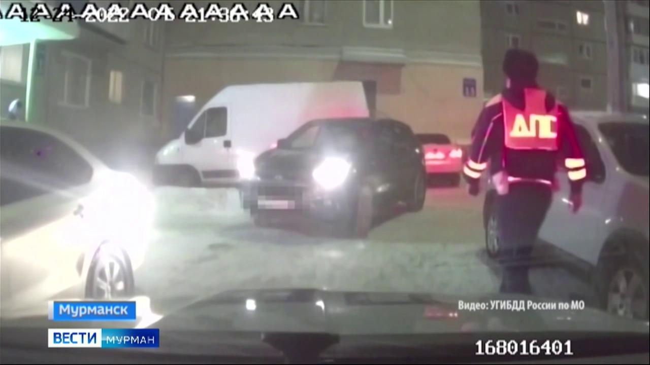 В Мурманске на Радищева задержали пьяного водителя
