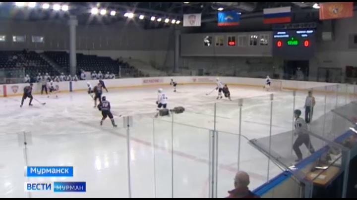 Мурманский хоккейный клуб &quot;Арктика&quot; провел первые игры в 2023 году