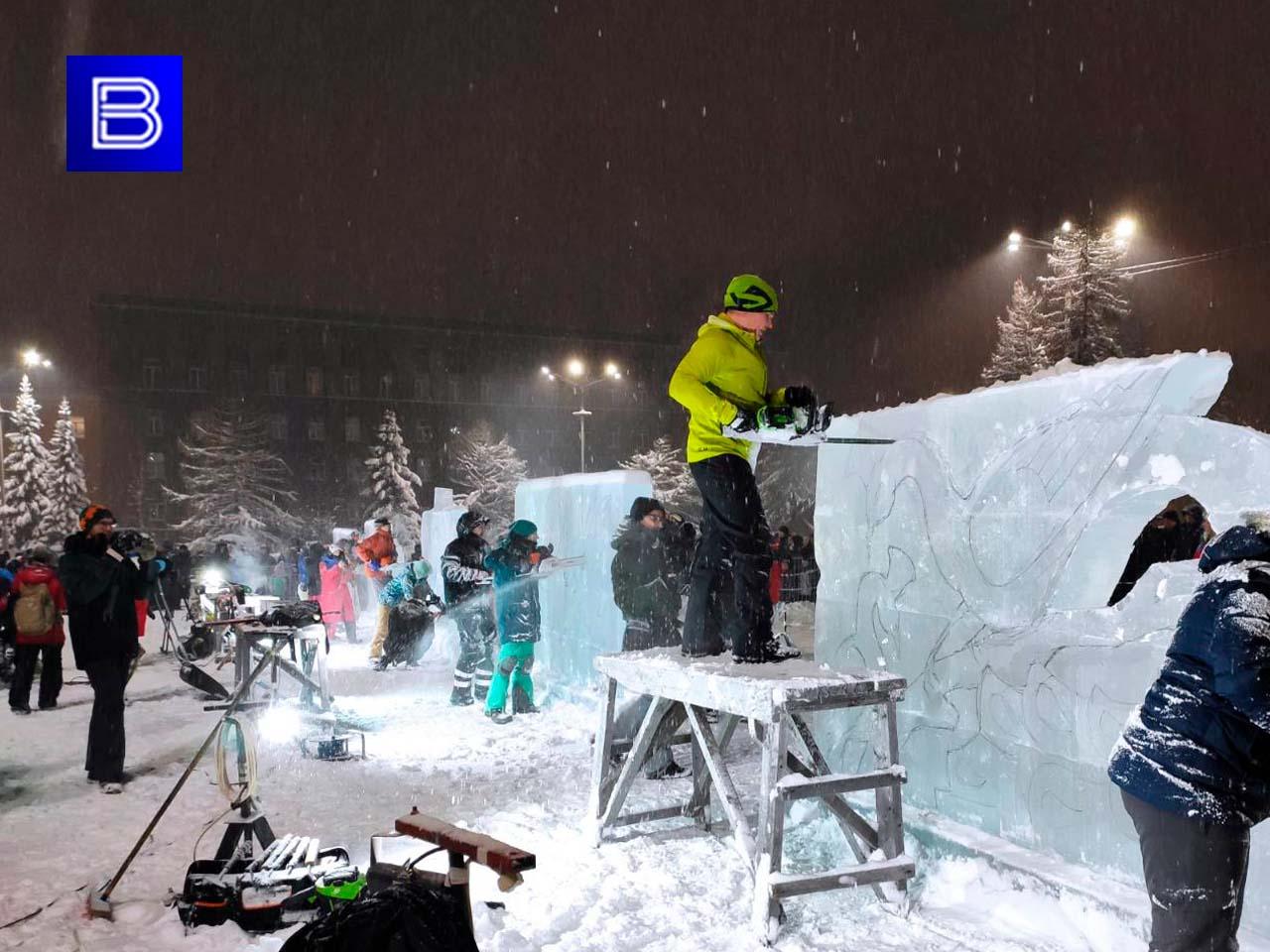 апатиты ледовые скульптуры 2023. апатиты ледовые скульптуры 2023. конкурс снежных фигур. бешеная пила апатиты 2024. бешеная пила в апатитах.