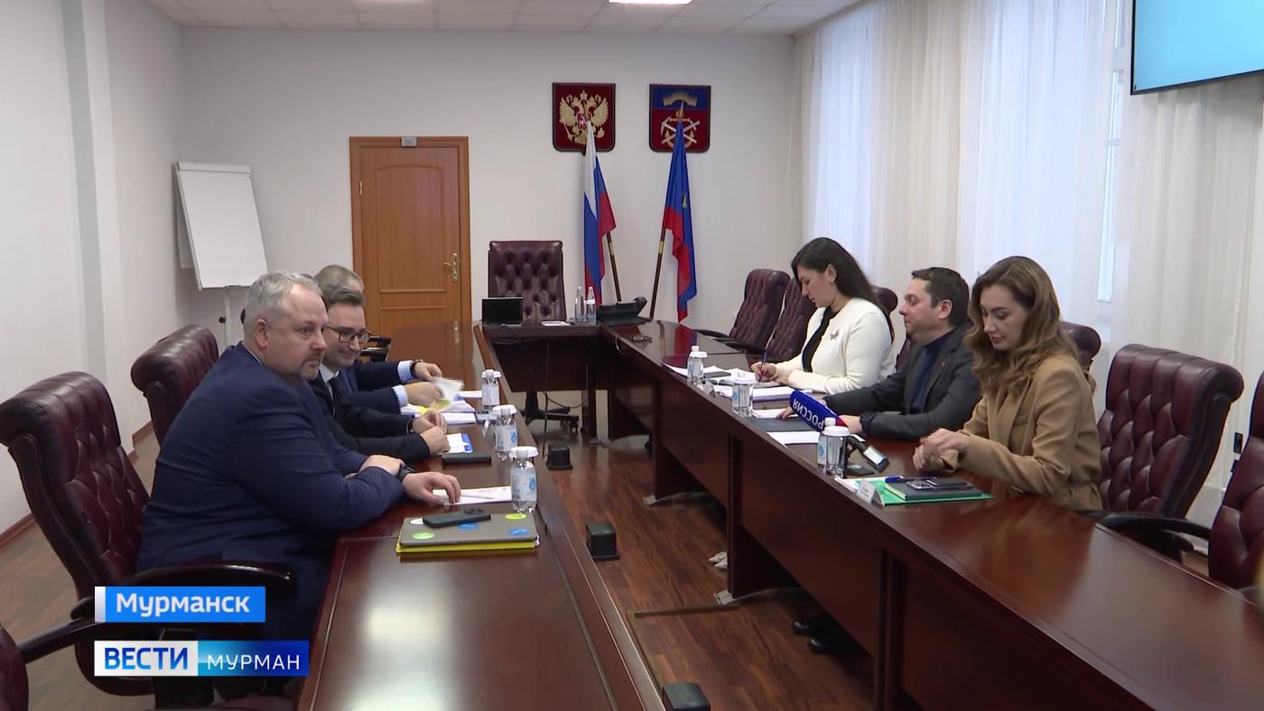 Андрей Чибис провел рабочую встречу с новым генеральным директором Кольской ГМК