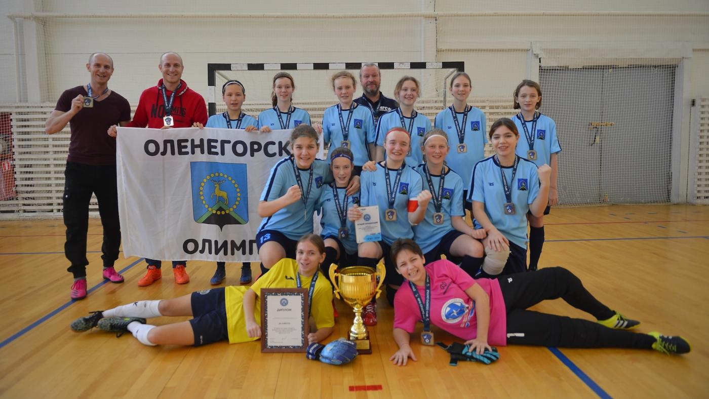Юные футболистки из Мурманской области завоевали &quot;серебро&quot; на Первенстве СЗФО