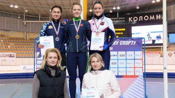Конькобежка из Оленегорска одержала победу на всероссийских соревнованиях