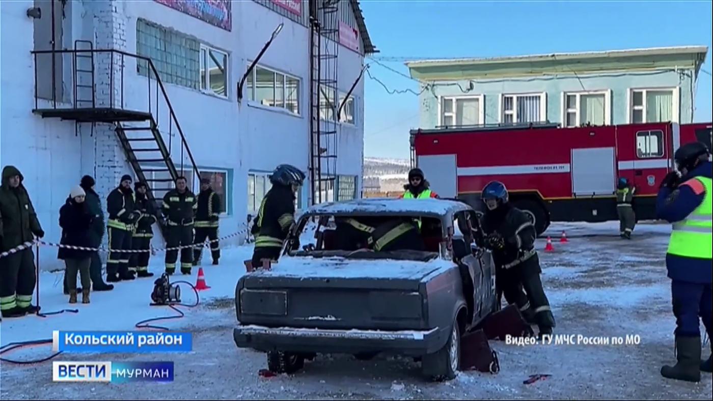 В Мурманской области прошли соревнования среди пожарных