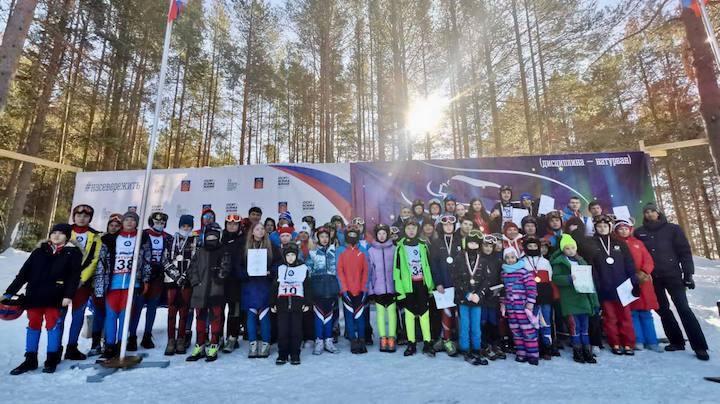 Свыше 60 спортсменов приняли участие в первенстве Мурманской области по санному спорту в Кандалакше