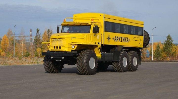 Автобус для работы в условиях Арктики создали в России