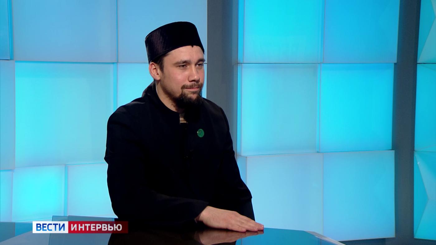 О празднике Ураза-байрам — в интервью с председателем религиозной организации мусульман в Мурманске