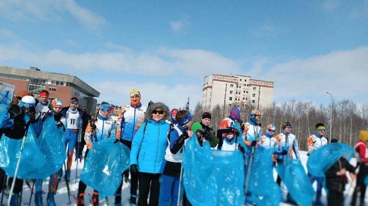 В Апатитах состоялась экологическая акция по уборке городских лыжных трасс от мусора