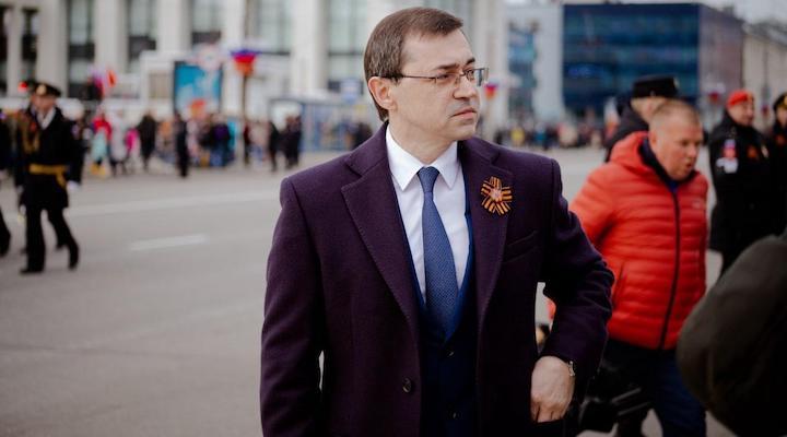 Глава Мурманска поздравил северян с праздником Весны и Труда