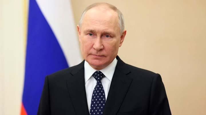 Владимир Путин подписал указ о призыве резервистов на военные сборы в 2023 году