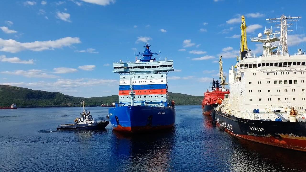 ГУАЛ &quot;Арктика&quot; прибыл в порт приписки Мурманск