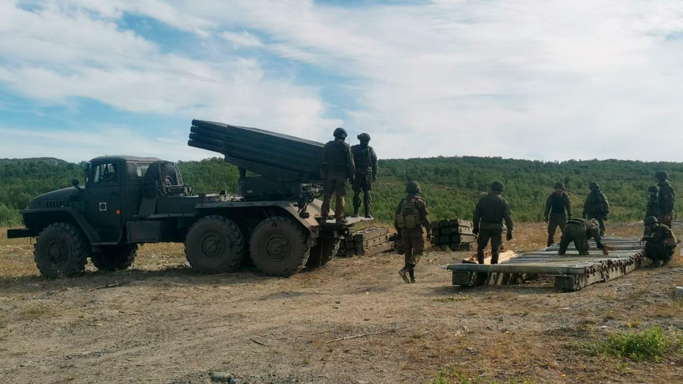 Артиллеристы-добровольцы оттачивают мастерство на полигонах Печенгского округа