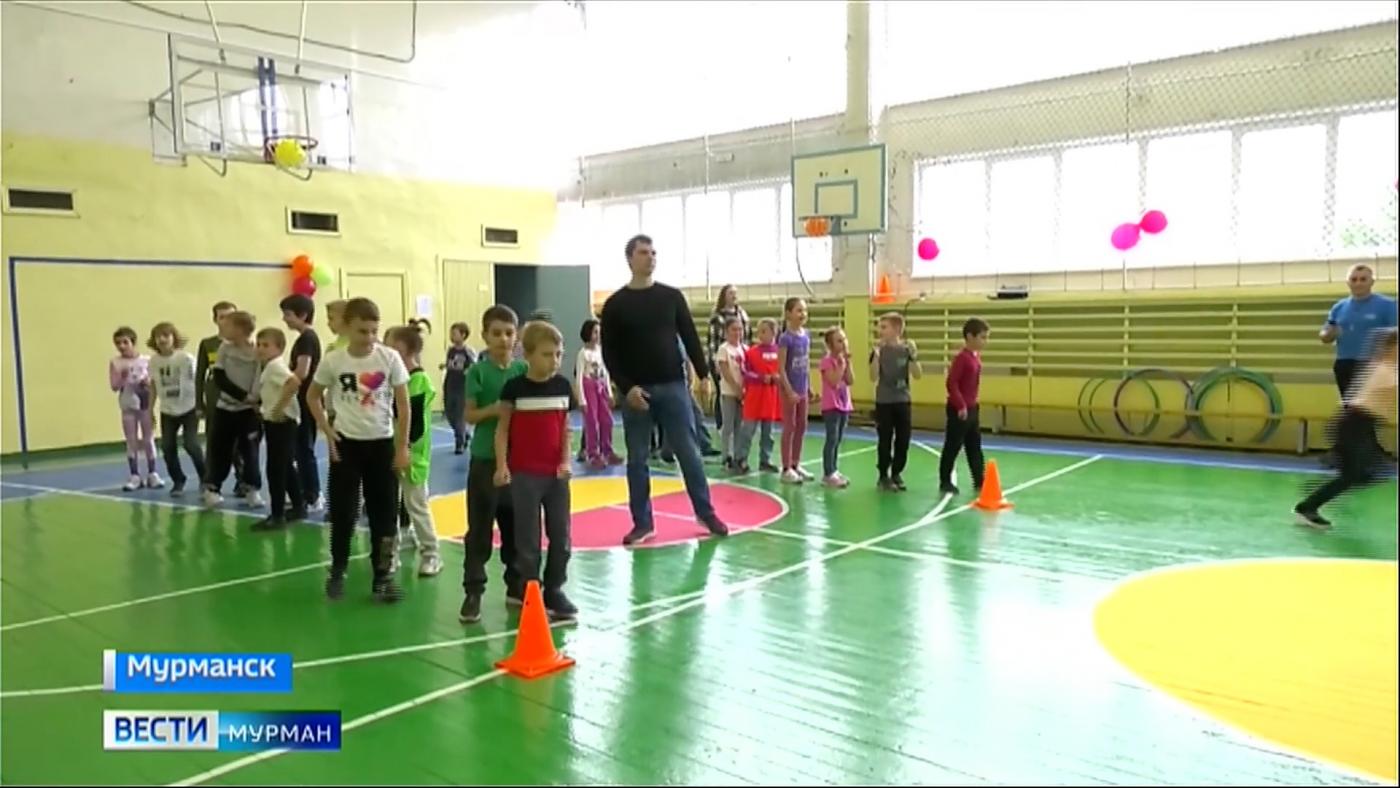 В Мурманске стартовала третья смена детских оздоровительных лагерей