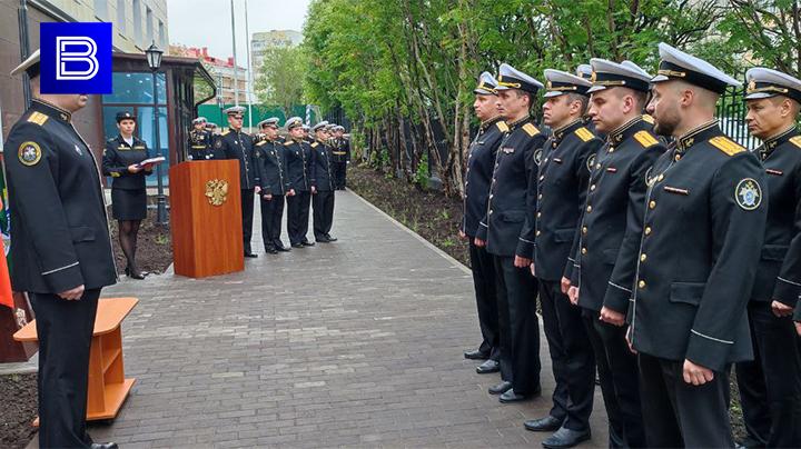 В Североморске в профессиональный праздник военные следователи приняли новых сотрудников