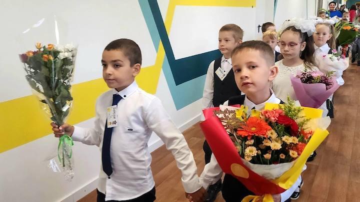 Все школы Мурманской области перешли на пятидневный режим работы