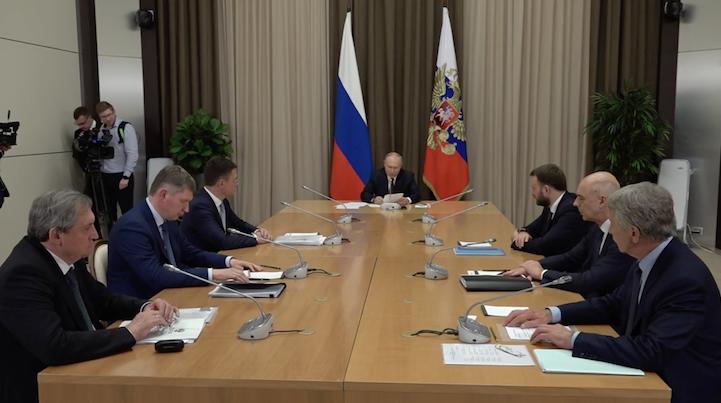 Владимир Путин: российские нефтяные и газовые компании чувствуют себя уверенно