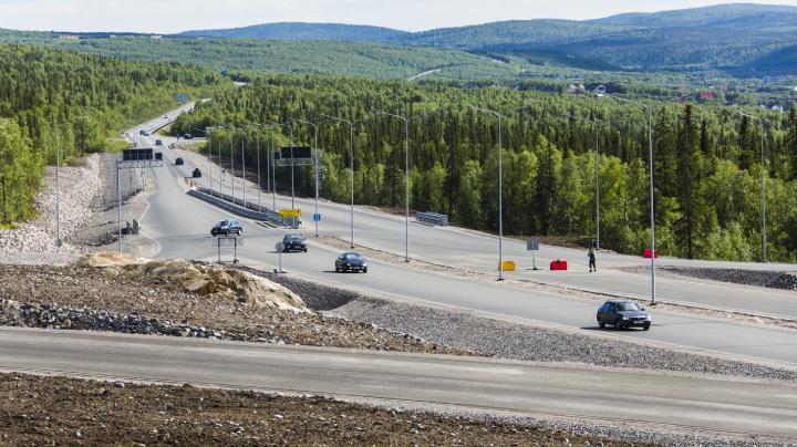 Кампания по ремонту дорог в Мурманской области подходит к концу